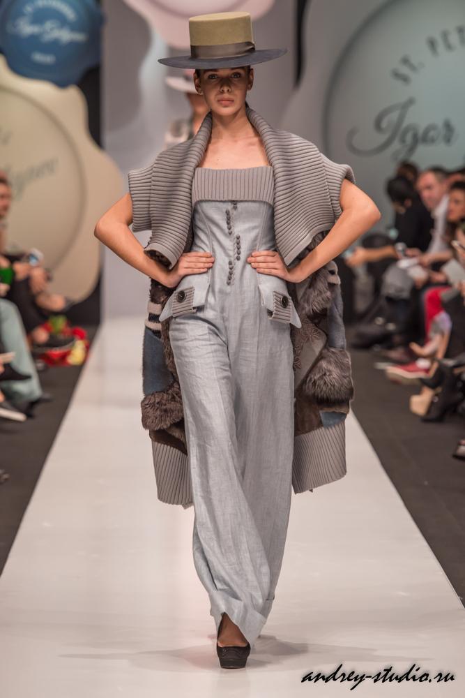 Показ новой коллекции Игоря Гуляева на Неделе Высокой моды Mercedes – Benz Fashion Week Russia 2016/17