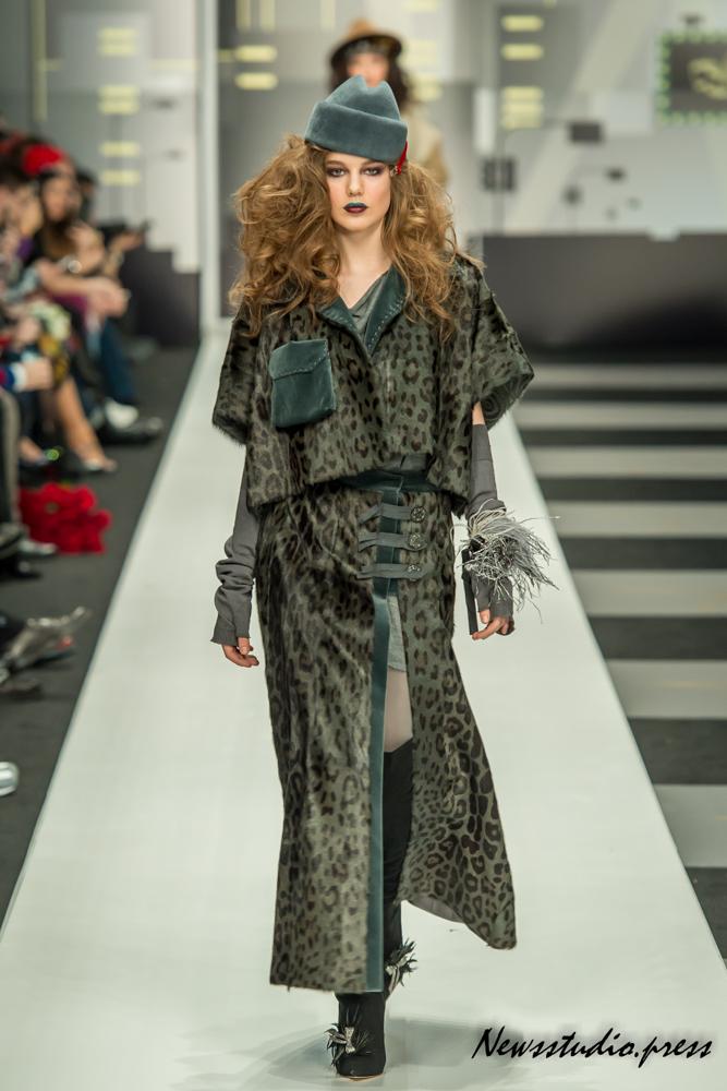 Показ новой коллекции Игоря Гуляева на Неделе Высокой моды Mercedes - Benz Fashion Week Russia 2018