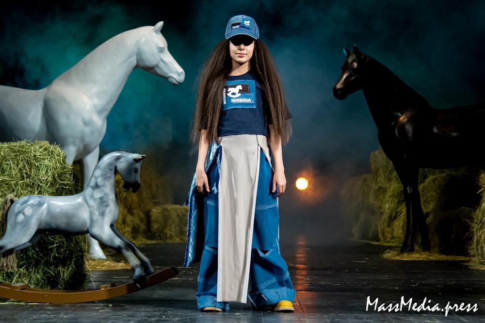 Показ новой коллекции Надежды Шибиной на Magic Fashion Week 2023