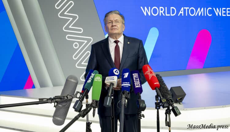 Алексей Лихачев